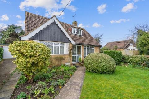 2 bedroom detached bungalow for sale, 3 Chequers Lane, Prestwood HP16