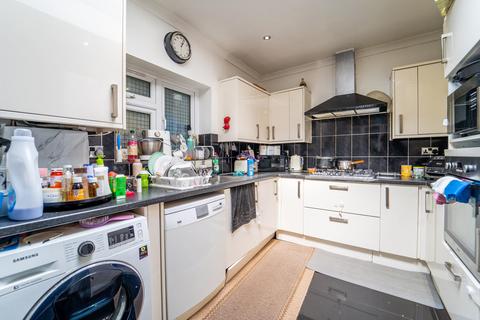 3 bedroom terraced house for sale, Salisbury Road, Southall