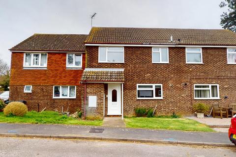 3 bedroom terraced house to rent - Belmore Park, Ashford, TN24 8UW