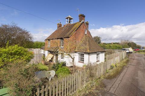 3 bedroom property for sale, Maidstone Road, Paddock Wood TN12