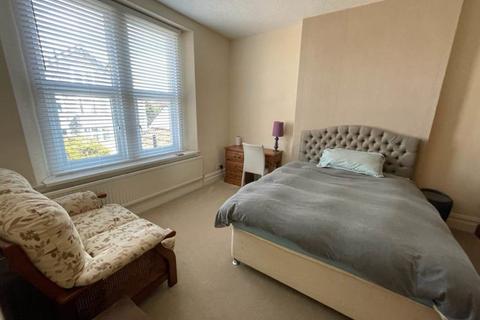 2 bedroom flat for sale, Uphill Road North, Weston-super-Mare