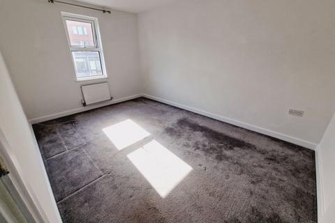 2 bedroom apartment to rent, West Street, Bristol BS3