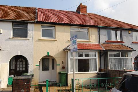 3 bedroom terraced house to rent, Eighth Avenue, Bristol BS7