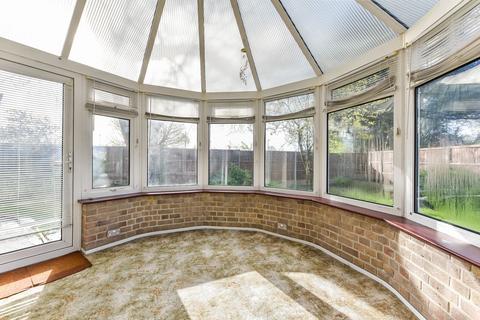 2d Scratchface Lane, Havant, PO9 3NG