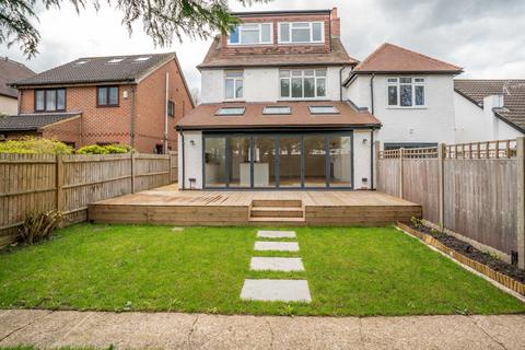 4 bedroom semi-detached house for sale, Rotherfield Road, Carshalton SM5