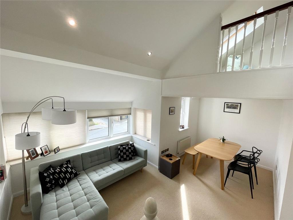 Living &amp; Dining Room