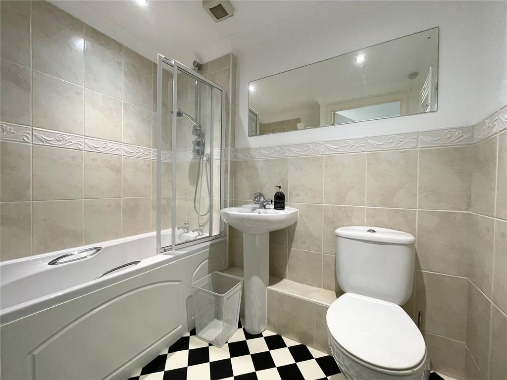 Main Bathroom