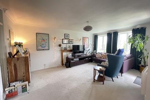 2 bedroom flat for sale, BRAY VILLAGE SL6