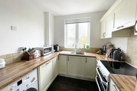 2 bedroom flat for sale, BRAY VILLAGE SL6