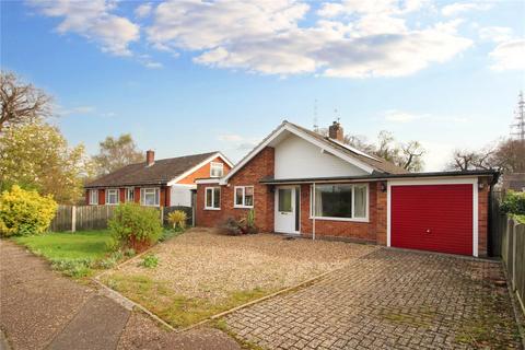 3 bedroom bungalow for sale - Carol Close, Stoke Holy Cross, Norwich, Norfolk, NR14