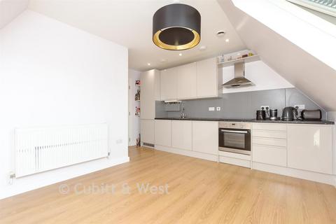 2 bedroom flat for sale, Challenge Court, Leatherhead, Surrey