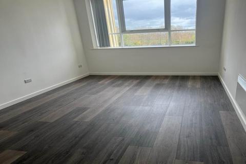 1 bedroom flat to rent, The Card House , Bingley Road,
