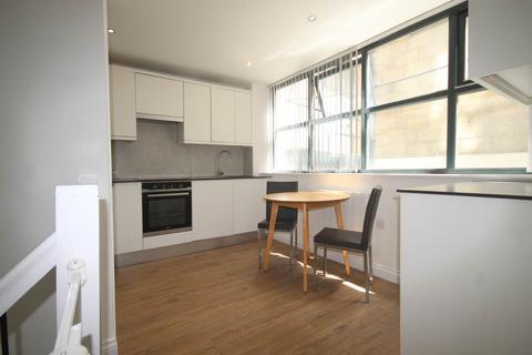 2 bedroom flat to rent, Albion House, 64a Vicar Lane, Bradford