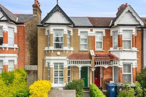 2 bedroom flat for sale, Adelaide Road, Ealing, London, W13 9ED