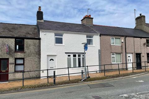 3 bedroom terraced house for sale, Bridge Street, Llangefni, Isle of Anglesey, LL77