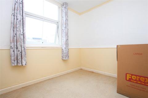 2 bedroom flat to rent, Hertford Road, Worthing, West Sussex, BN11