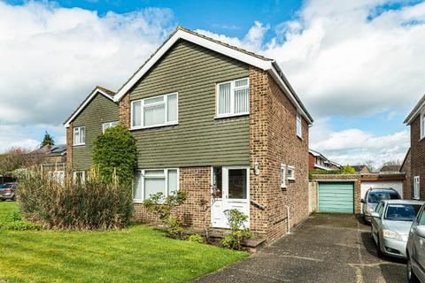 3 bedroom detached house for sale, Oleander Close, Farnborough, Kent, BR6 7TQ