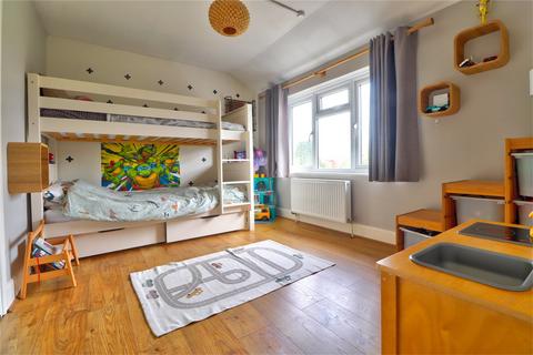10 Brookfield, Godalming, GU7 3BN