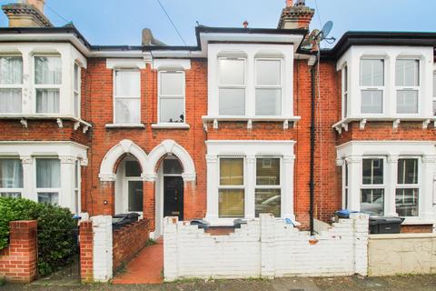 20 Amberley Grove, Croydon, CR0 6ND