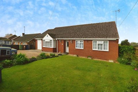 3 bedroom detached bungalow for sale, Fridaybridge Road, Elm, Wisbech, Cambridgeshire, PE14 0AT