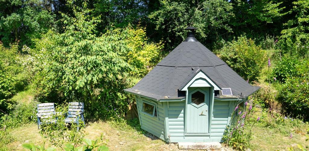 Bbq Hut