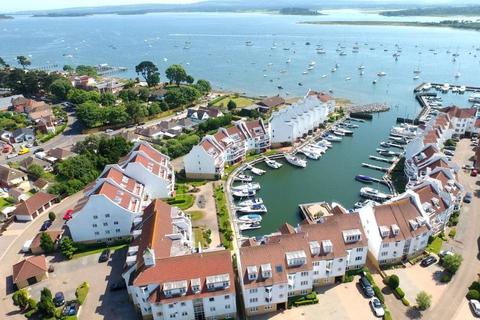 2 bedroom apartment for sale, Moriconium Quay, Lake Avenue, Poole