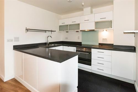 2 bedroom apartment to rent, 1 Friern Barnet Road, London N11