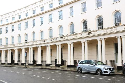 1 bedroom apartment to rent, Regent's Park, London W1B