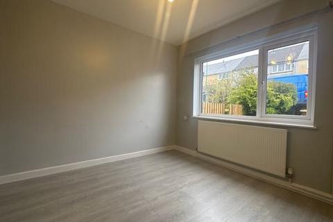 3 bedroom terraced house to rent, Carno Close, Garnlydan, Ebbw Vale