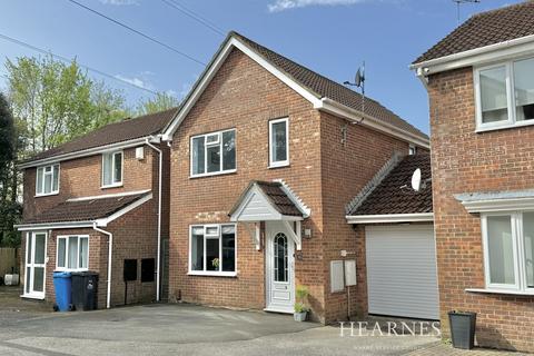 3 bedroom link detached house for sale, Godmanston Close, Canford Heath , Poole, BH17