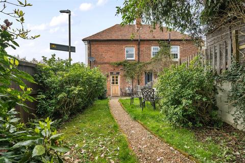 2 bedroom terraced house for sale, High Street, Wingham CT3