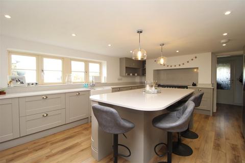6 bedroom detached house for sale, Cold Kirby, Cold Kirby Thirsk YO7