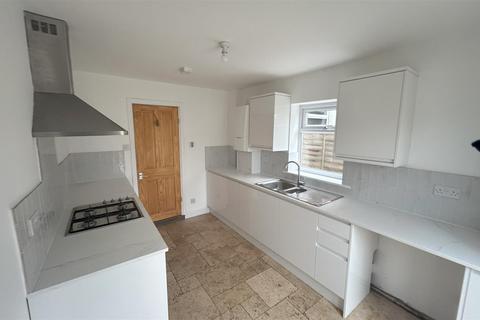 3 bedroom terraced house to rent, Ludlow Road, Southampton