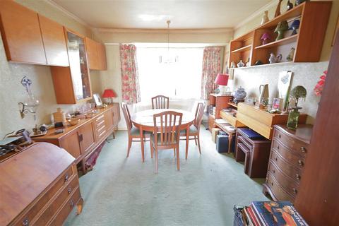 2 bedroom semi-detached bungalow for sale, West Way, Hove