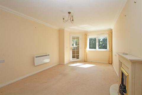 1 bedroom retirement property for sale, St Richards Lodge, Chichester