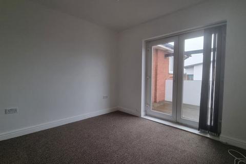 2 bedroom apartment to rent, Harvest Road, Rowley Regis