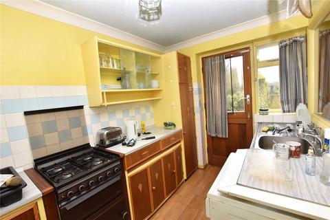 3 bedroom semi-detached house for sale, West Lea Crescent, Yeadon, Leeds, West Yorkshire