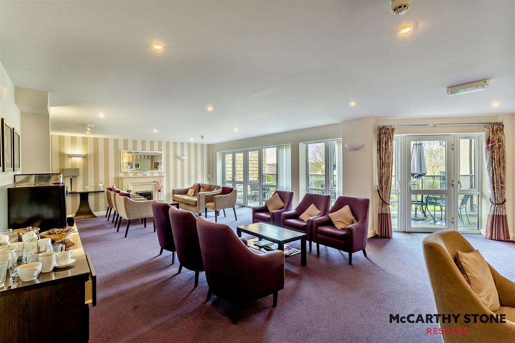 Homeowners Lounge