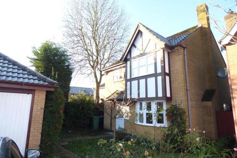 4 bedroom detached house to rent, Burghley Close, Market Harborough