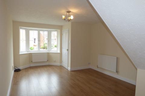 3 bedroom terraced house to rent, Bronte Close, Long Eaton, NG10 3RS