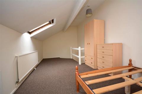 3 Aviary Grove, Armley, Leeds, LS12 2NU