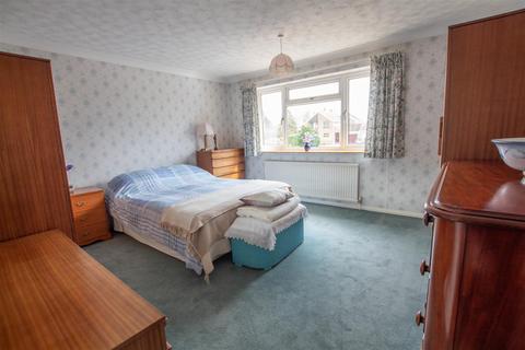 6 Bower Hall Drive, Steeple Bumpstead, Haverhill, CB9 7ED