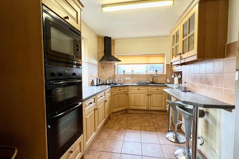 2 bedroom detached bungalow for sale, Grange Road, Halesowen