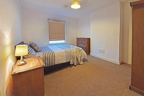 1 bedroom in a house share to rent, 42 Cowper Street, Northampton NN1