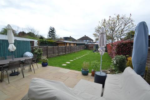 63 Thornton Crescent, Coulsdon, CR5 1LG