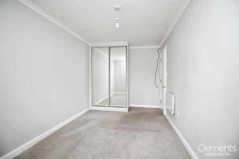 2 bedroom flat for sale, Alexandra Road, Hemel Hempstead HP2