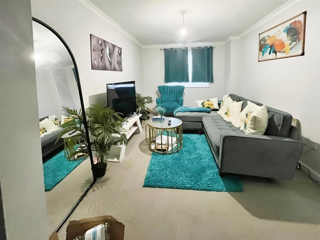0dc626d4-Living.jpg