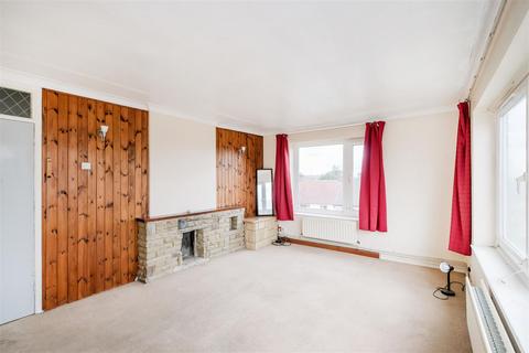 2 bedroom flat to rent, Hope Lodge, High Road, South Woodford