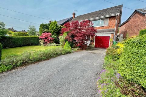 4 bedroom detached house for sale, Meadway, Bramhall