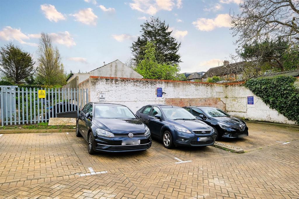 2, 269, Hall Lane-13 resized.jpg